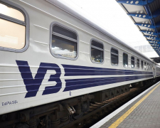 «Укрзалізниця» змінила правила продажу квитків на деякі потяги із Запоріжжя