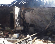Зруйновані вулиці, розтрощені будинки та пошкоджені автівки — наслідки ворожих обстрілів у Запорізькій області