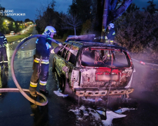 У Запоріжжі за вечір згоріли три автівки (фото)