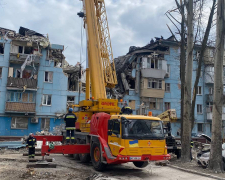 Скільки людей вдалося врятувати зі зруйнованого ракетою будинку в Запоріжжі