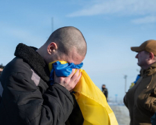 Понад 200 військових повернулися до України з російського полону – вони можуть отримати допомогу