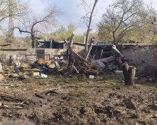 Наслідки російських ударів у Космічному районі Запоріжжя 8 квітня