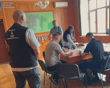 У Запоріжжі ексчиновник перерахував підряднику понад мільйон гривень за будівельні роботи, яких не було - подробиці