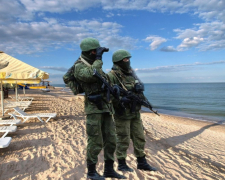 Сонце, море, ліквідація - релакс російських військових в окупованій Кирилівці пішов не за планом