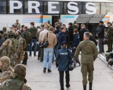 На Запорізьку АЕС окупанти привезли півсотні &quot;журналістів&quot; для зйомок пропагандистського кіно