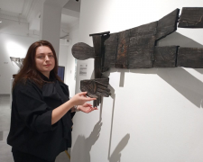 У Запоріжжі показали книгу, вирощену з гриба, та інші незвичайні артбуки - фото