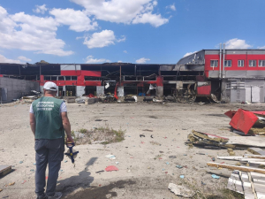 Після ворожої атаки 2 липня екологи обстежили пошкоджені території у Шевченківському районі Запоріжжя