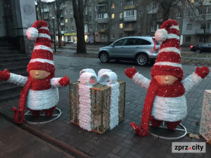 Ні копійки з бюджету: у Запоріжжі з'являться святкові локації - де вони будуть облаштовані (фото, відео)