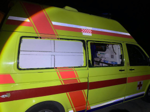 Стало відомо про стан двох співробітників загону швидкого реагування Червоного Хреста, які постраждали від вибуху під час виїзду у Запоріжжі