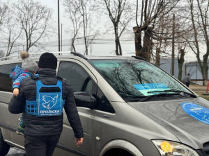 У Запорізькому районі триває евакуація родин із дітьми: скільки вивезли з Кушугума (фото)