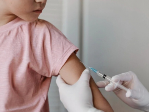 У Запоріжжі пояснили нові правила щеплень: як змінився Національний календар для дітей (відео)