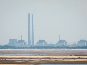 Запорізька АЕС залишилася на одній лінії живлення після пошкодження через бойові дії - МАГАТЕ