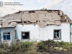 Окупанти вдарили по житлових будинках - на Запоріжжі внаслідок артобстрілу отримала серйозні поранення літня жінка