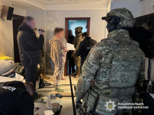 У Запоріжжі судитимуть організаторів call-центру за шахрайство на понад 700 тисяч гривень, фото: Нацполіція 