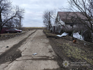Російський дрон атакував машину з хлібом у Біленькому - поранений водій