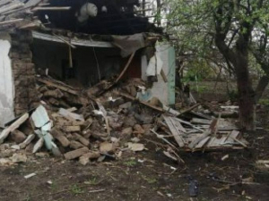 Російські військові завдали ракетного удару по селищу Запорізької області - зруйновані школа та понад десяток будинків