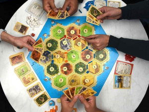 У Запоріжжі психолог відкрив «Кубільню» — як грант допоміг створити простір дозвілля