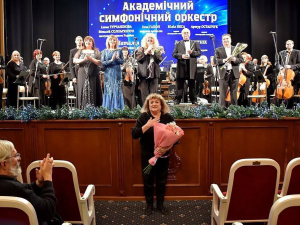 Усі твори неймовірні - у Запоріжжі авторський концерт відомої композиторки зібрав зірок філармонії