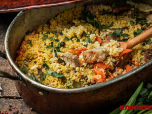 Чудовий варіант вечері - готуємо булгур з м’ясом та овочами за рецептом відомого шеф-кухаря