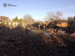 Росіяни вдарили КАБами по прифронтовому Оріхову - постраждали двоє чоловіків (фото)