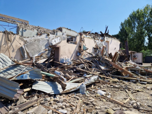 Екологи обстежили місце удару КАБ по підприємству в Запоріжжі та зафіксували значне забруднення території