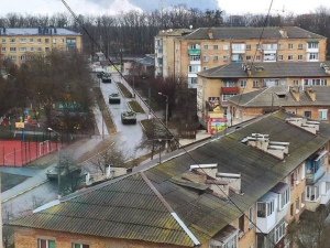 В окупованому місті Запорізької області росіяни ставлять ППО серед житлових будинків