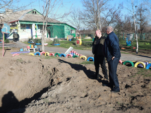 Від ворожих обстрілів у Запорізькому районі постраждав заклад, реконструйований в рамках "Великого будівництва"