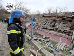 Внаслідок денного ворожого обстрілу Запоріжжя жінка з дитиною не змогла вийти з дому - які ще наслідки