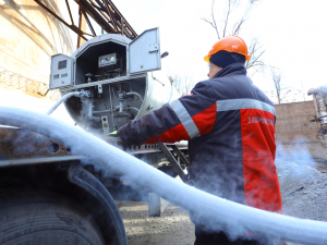 «Запоріжсталь» продовжує безкоштовно передавати лікарням України медичний кисень