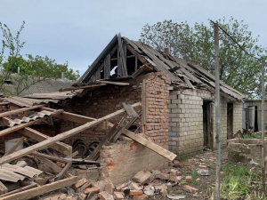 Ворог обстріляв Запорізький район: є руйнування, жертва та поранений