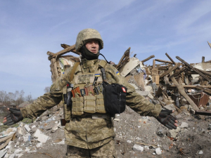 Скільки насправді важить броник і як ця вага впливає на витривалість, спину та щоденний комфорт