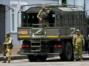 У Запорізькій області окупанти масово пиячать та хуліганять