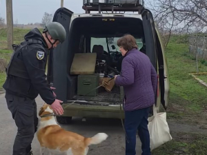 На Запоріжжі з-під обстрілів евакуювали дитину та дорослих, фото: Влад Маховський