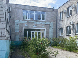 Двоповерхівка на продаж - у Запоріжжі виставлять на аукціон будівлю російського олігарха (фото)