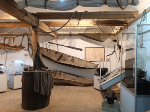 Під вітрилами історії — на Хортиці відкрили унікальну виставку про морські походи запорожців (фото)