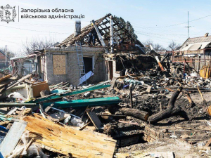  "Повністю зруйновані п’ять, пошкоджені 50 будинків" — у Запорізькій області росіяни керованою авіабомбою вбили мешканця села  