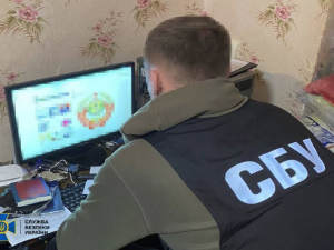 У Запоріжжі співробітник суду агітував за ворога: що виявив обшук його житла