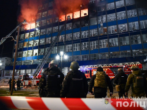 “Мене врятувало те, що я впав на землю” - працівник запорізького підприємства дивом вижив під час обстрілу КАБами (відео)