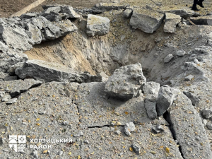 Росіяни атакували Хортицький район Запоріжжя КАБами - фото та відео наслідків