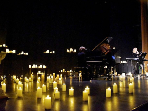 «Мелодії при свічках» -  у запорізькій філармонії пройшов дуже атмосферний концерт