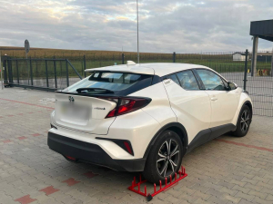 Викрадену в Греції Toyota виявили в запорізького водія, який прямував за кордон