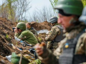 Воїни Запорізької бригади ТрО знищують ворогів з потужних гранатометів - відео