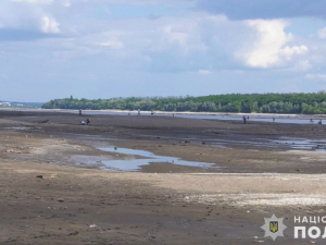 Води в Дніпрі більше немає: відому співачку вразив вигляд ріки у Запоріжжі - відео