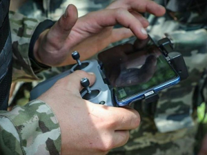 Запорізькі захисники знищили ворожу бронетехніку, яку росіяни заховали в кущах - відео