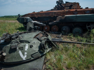 Можна дивитися вічно: запорізькі військові показали, як знищують ворожу техніку (відео)