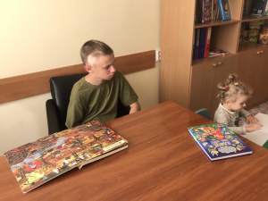 «Книга від Героя»: ініціативу генерал-лейтенанта Сергія Наєва підтримали на Запоріжжі