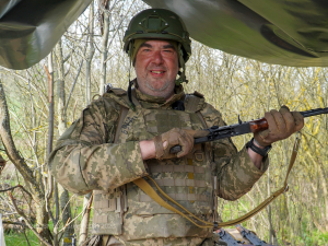 Чемпіон-бармен із Одеси, який працював у Запоріжжі, служить у 128 бригаді «Дике Поле» та мріє відкрити клуб для ветеранів