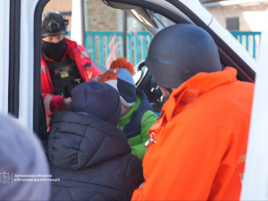 Росіяни атакували приватний сектор Запоріжжя дронами: серед поранених — чотирирічна дитина (фото)