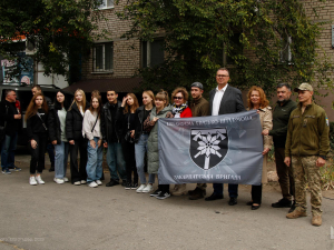 В Запоріжжі вже немає вулиці Комарова - урочисто відзначили перейменування 