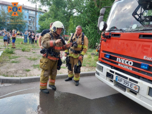 Сім'я запорізького журналіста та співачки залишилась на вулиці через пожежу: вони просять про допомогу